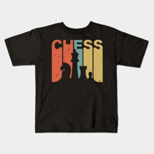 retro vintage chess design / chess lover  / chess gift idea / chess present Kids T-Shirt